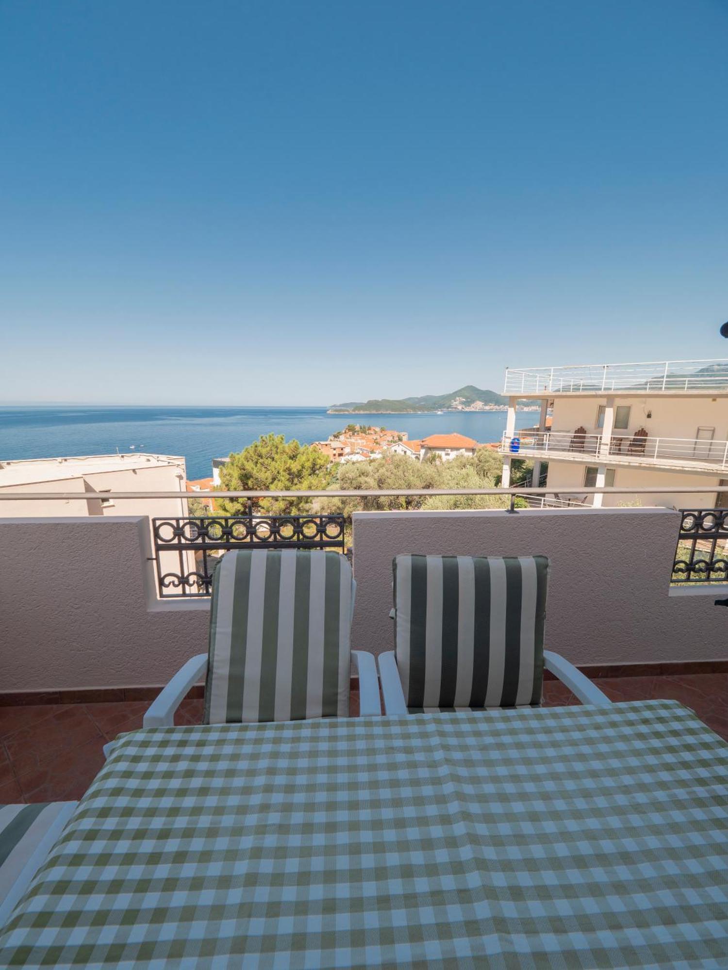 Apartments Marina Sveti Stefan Exteriör bild